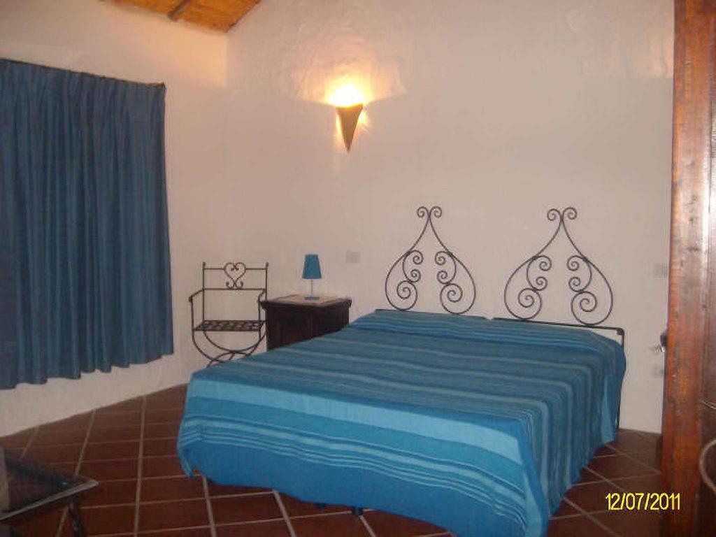 アルツァケーナ Agriturismo Spridda Bed & Breakfast 部屋 写真